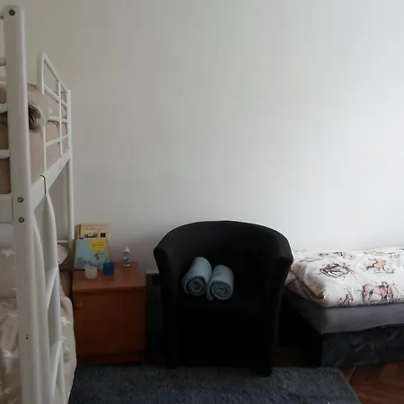Holiday home Ubytovani Stempel Karol Bela pod Pradedem