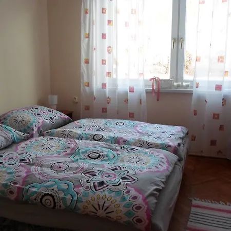 Holiday home Ubytovani Stempel Karol Bela pod Pradedem